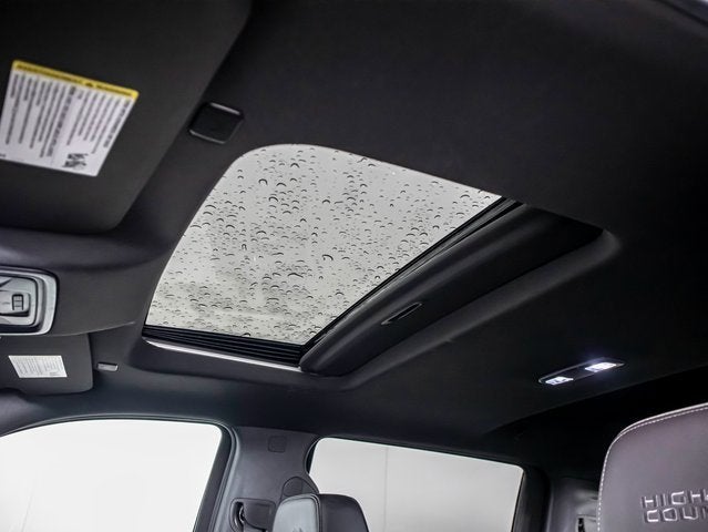 2022 Chevrolet Silverado 1500 LTD High Country