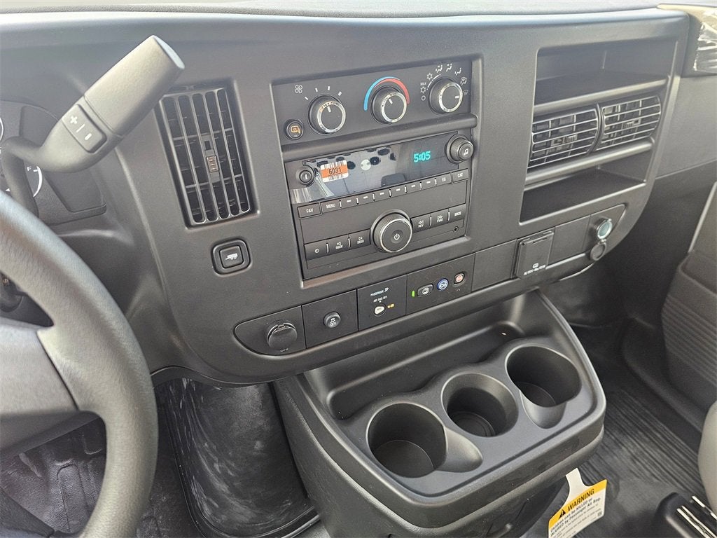 2025 Chevrolet Express Cargo 2500 WT