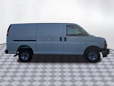 2025 Chevrolet Express Cargo 2500 WT