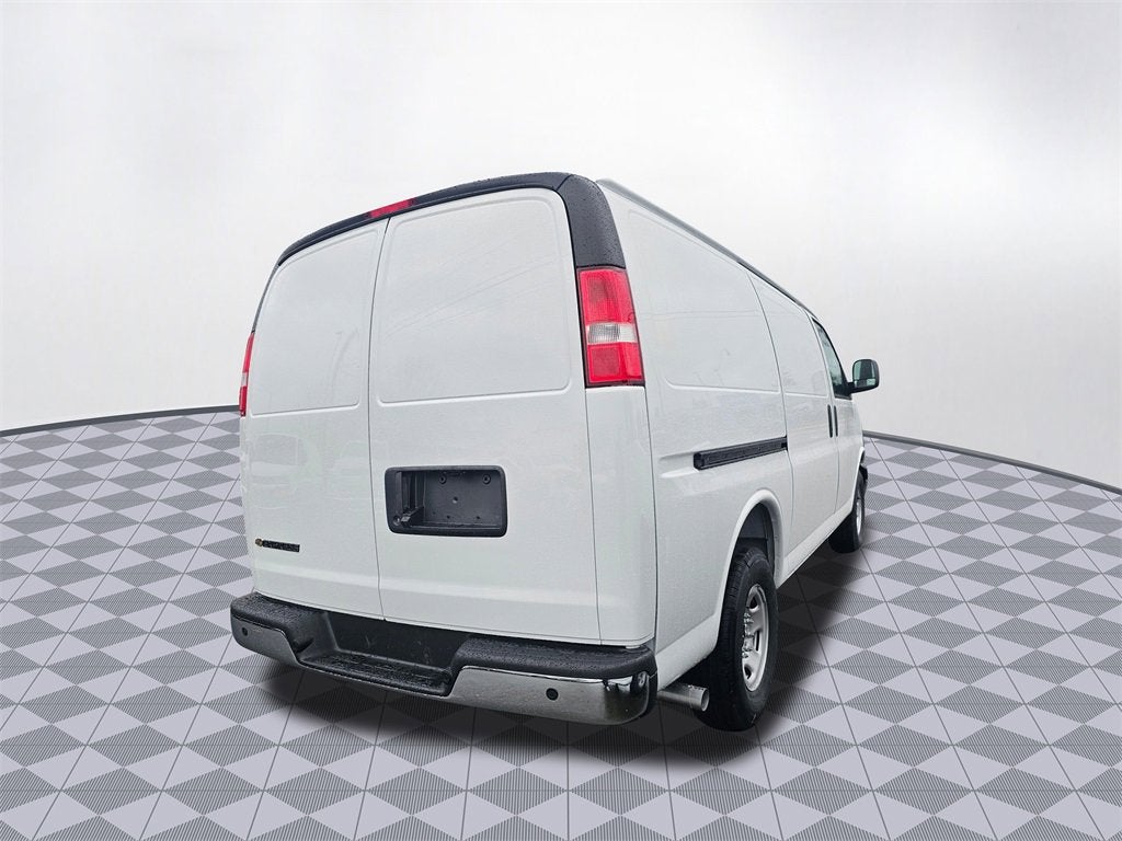 2025 Chevrolet Express Cargo 2500 WT