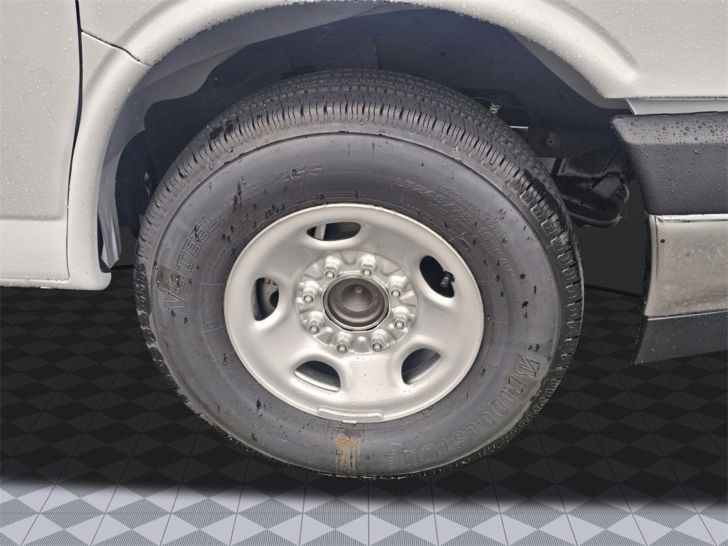 2025 Chevrolet Express Cargo 2500 WT