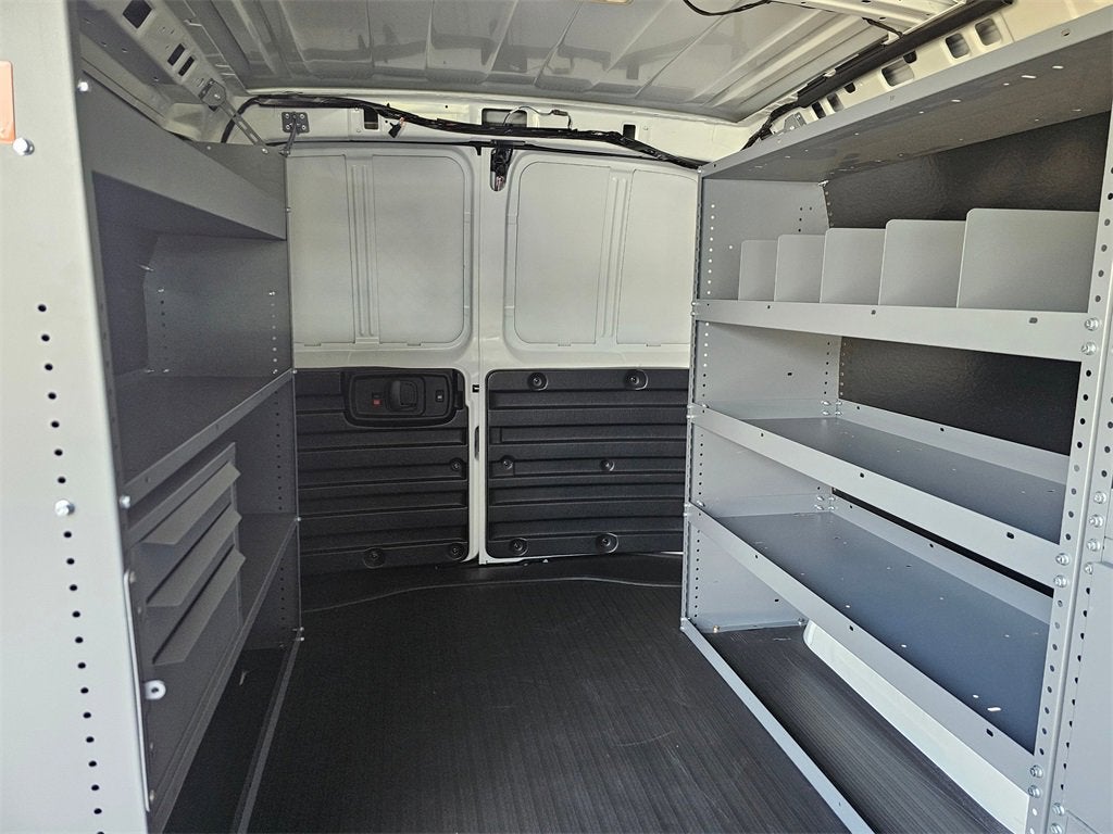2025 Chevrolet Express Cargo 2500 WT