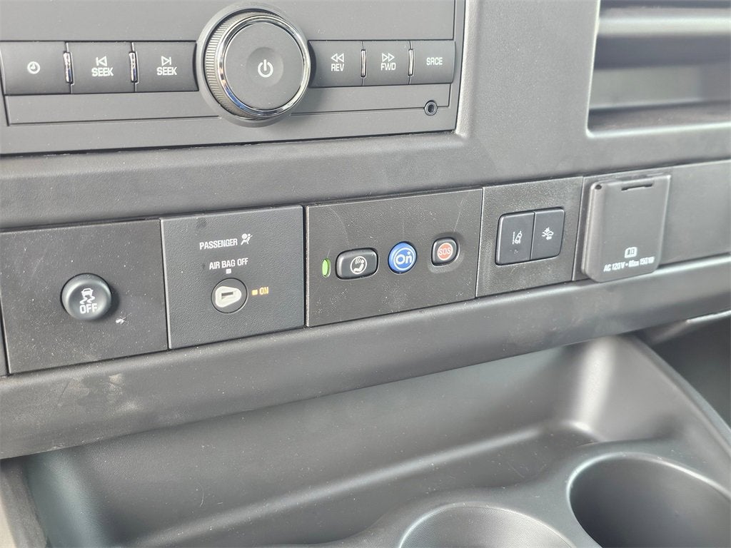 2025 Chevrolet Express Cargo 2500 WT