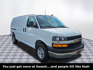 2025 Chevrolet Express Cargo 2500 WT