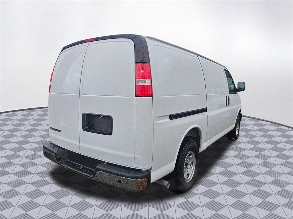 2025 Chevrolet Express Cargo 2500 WT