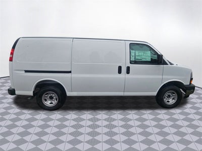 2025 Chevrolet Express Cargo 2500 WT