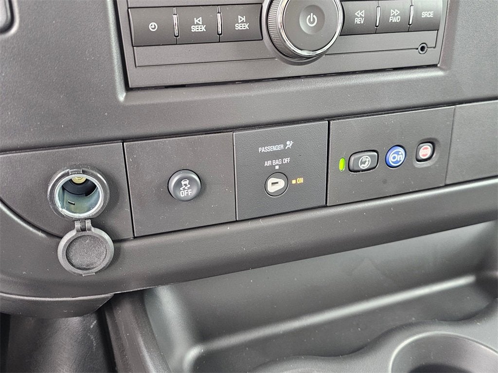 2025 Chevrolet Express Cargo 2500 WT