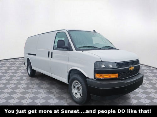 2025 Chevrolet Express Cargo 2500 WT