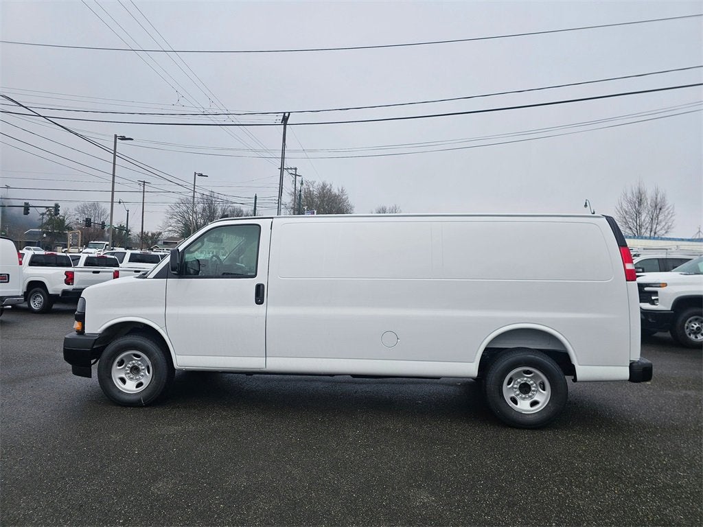 2025 Chevrolet Express Cargo 2500 WT