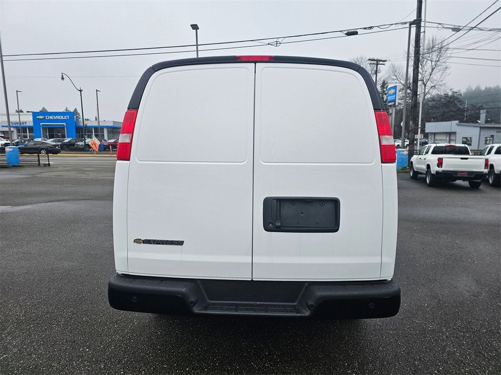 2025 Chevrolet Express Cargo 2500 WT