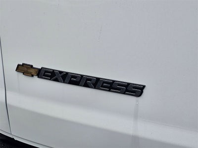 2025 Chevrolet Express Cargo 2500 WT