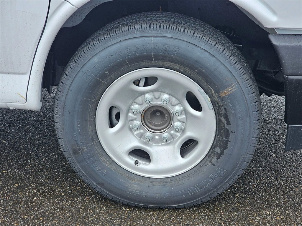 2025 Chevrolet Express Cargo 2500 WT