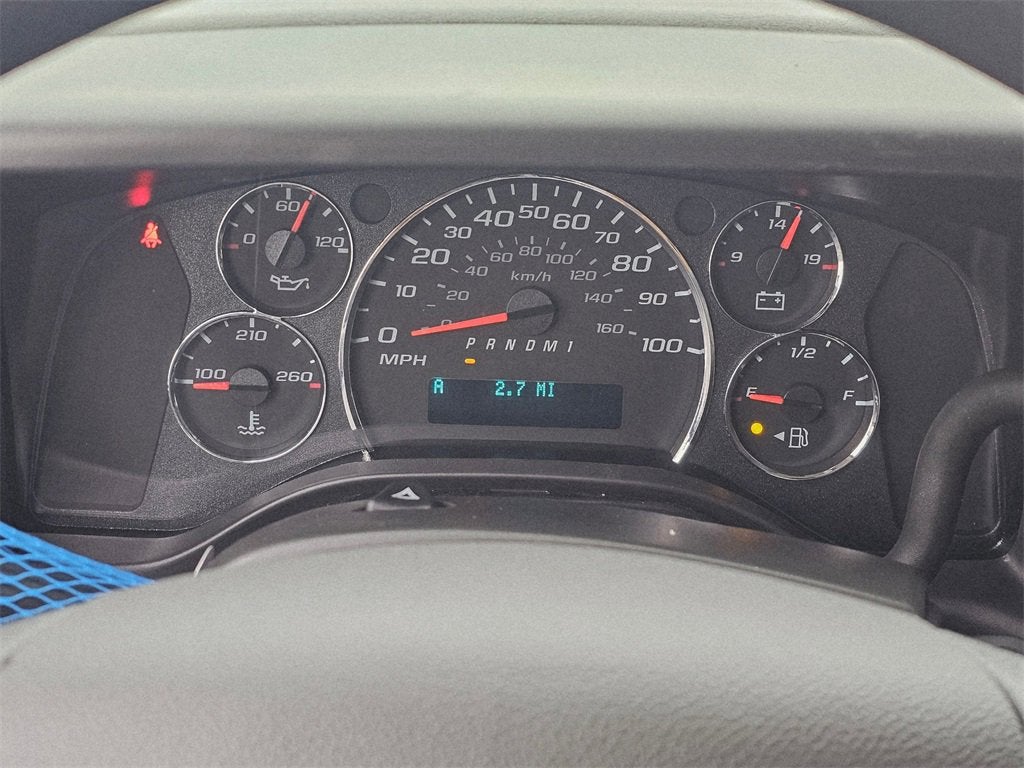 2025 Chevrolet Express Cargo 3500 WT