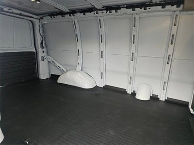 2025 Chevrolet Express Cargo 3500 WT