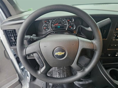 2025 Chevrolet Express Cargo 3500 WT