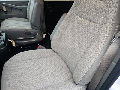 2025 Chevrolet Express Cargo 3500 WT