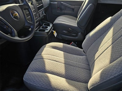 2025 Chevrolet Express Cargo 3500 WT