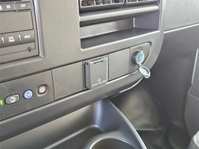 2025 Chevrolet Express Cargo 3500 WT