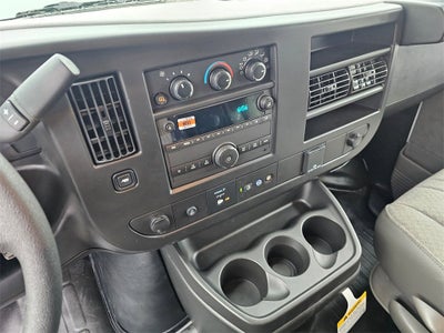 2025 Chevrolet Express Cargo 3500 WT