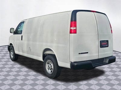 2025 Chevrolet Express Cargo 3500 WT