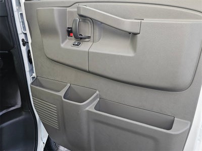 2025 Chevrolet Express Cargo 3500 WT