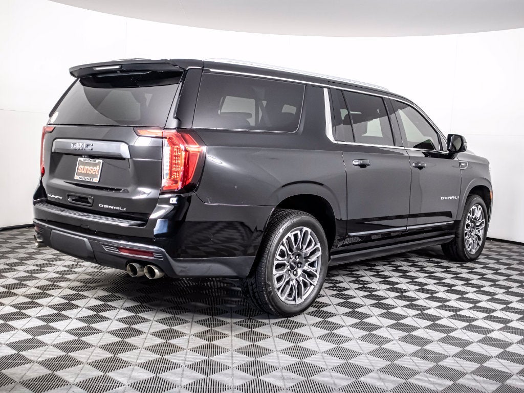 2023 GMC Yukon XL Denali Ultimate