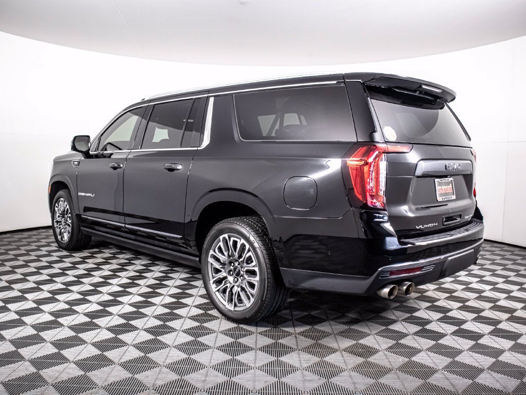 2023 GMC Yukon XL Denali Ultimate