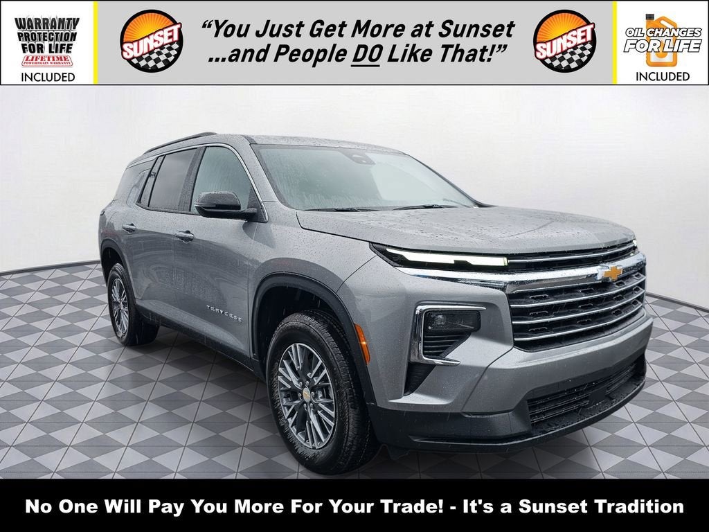 2026 Chevrolet Traverse FWD LT's photo