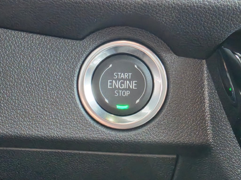 2027 Chevrolet Traverse LT - Photo 35