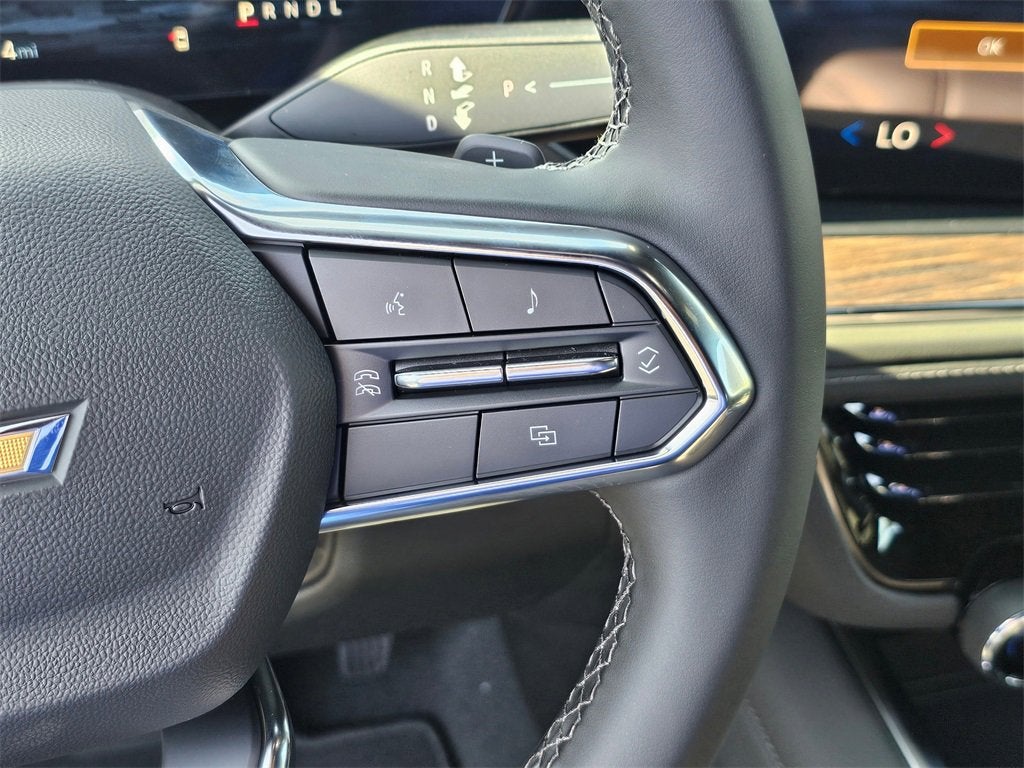 2025 Chevrolet Suburban LS