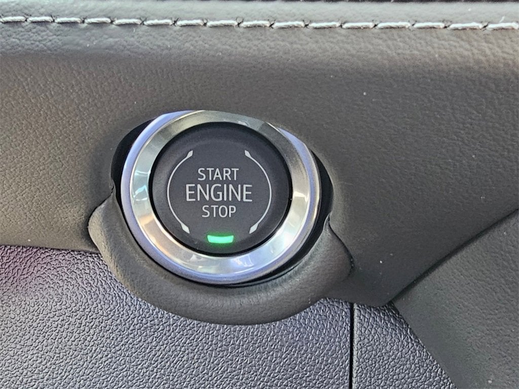 2025 Chevrolet Suburban LS