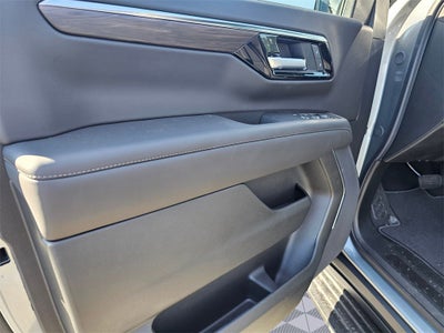 2025 Chevrolet Suburban LS