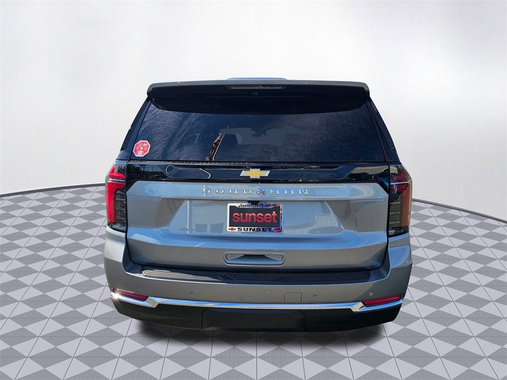 2025 Chevrolet Suburban LS