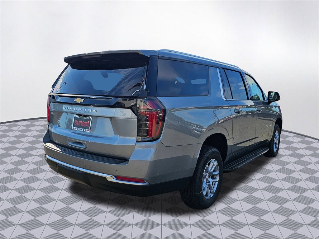 2025 Chevrolet Suburban LS