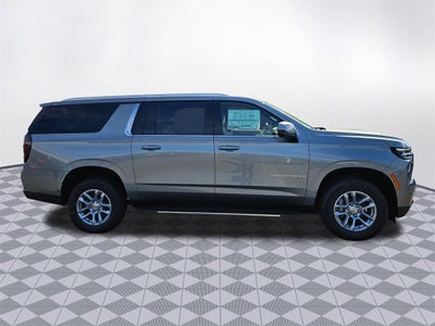2025 Chevrolet Suburban LS