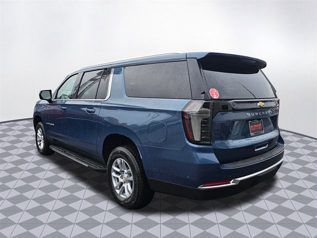 2026 Chevrolet Suburban LT