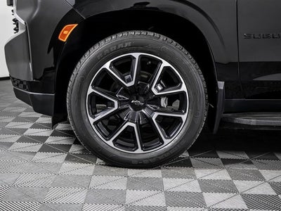 2024 Chevrolet Suburban RST