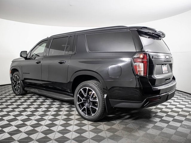 2024 Chevrolet Suburban RST