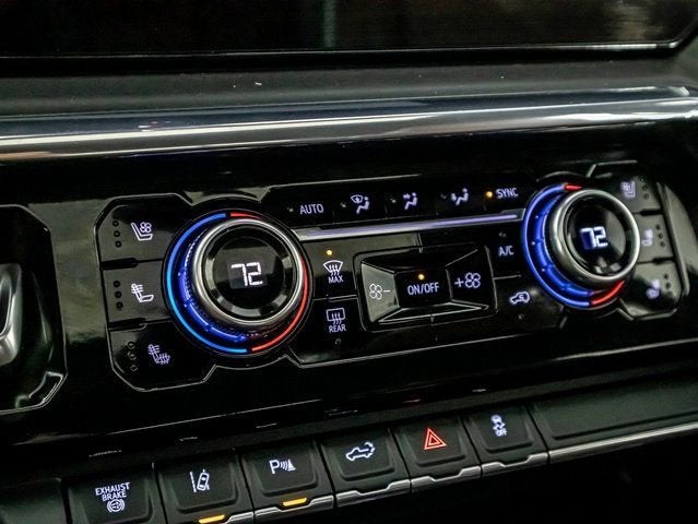 2024 GMC Sierra 3500 HD Denali Ultimate DRW