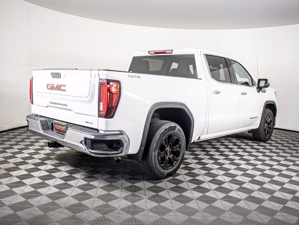 2025 GMC Sierra 1500 SLT