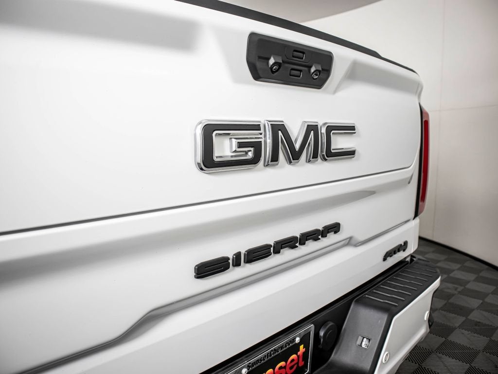 2024 GMC Sierra 1500 AT4