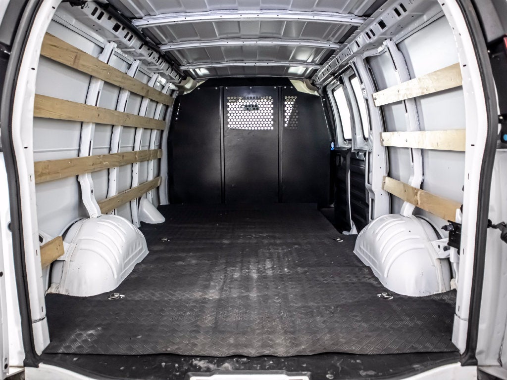 2025 GMC Savana Cargo Work Van