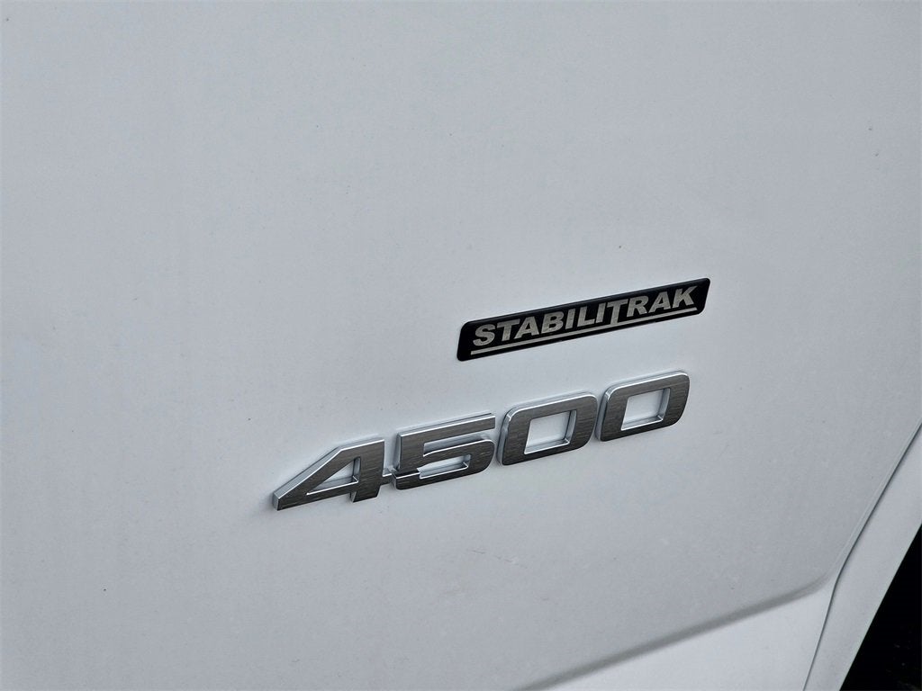 2024 Chevrolet Express Cutaway 4500 2WT