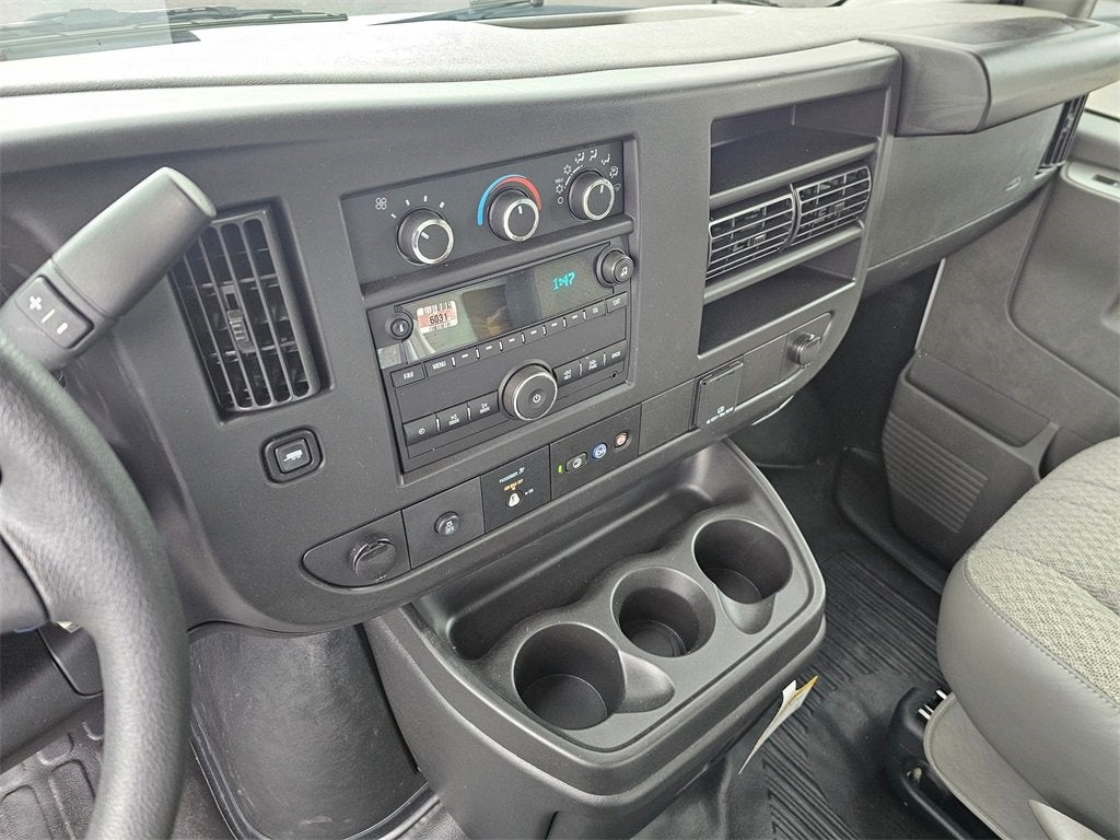 2024 Chevrolet Express Cutaway 4500 2WT