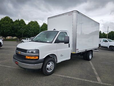 2024 Chevrolet Express Cutaway 4500 2WT