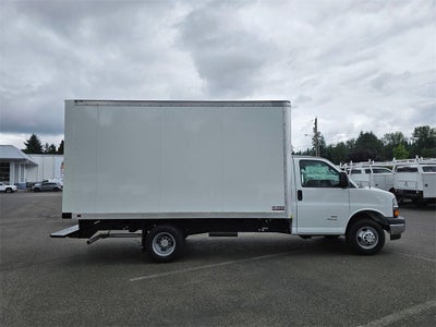 2024 Chevrolet Express Cutaway 4500 2WT