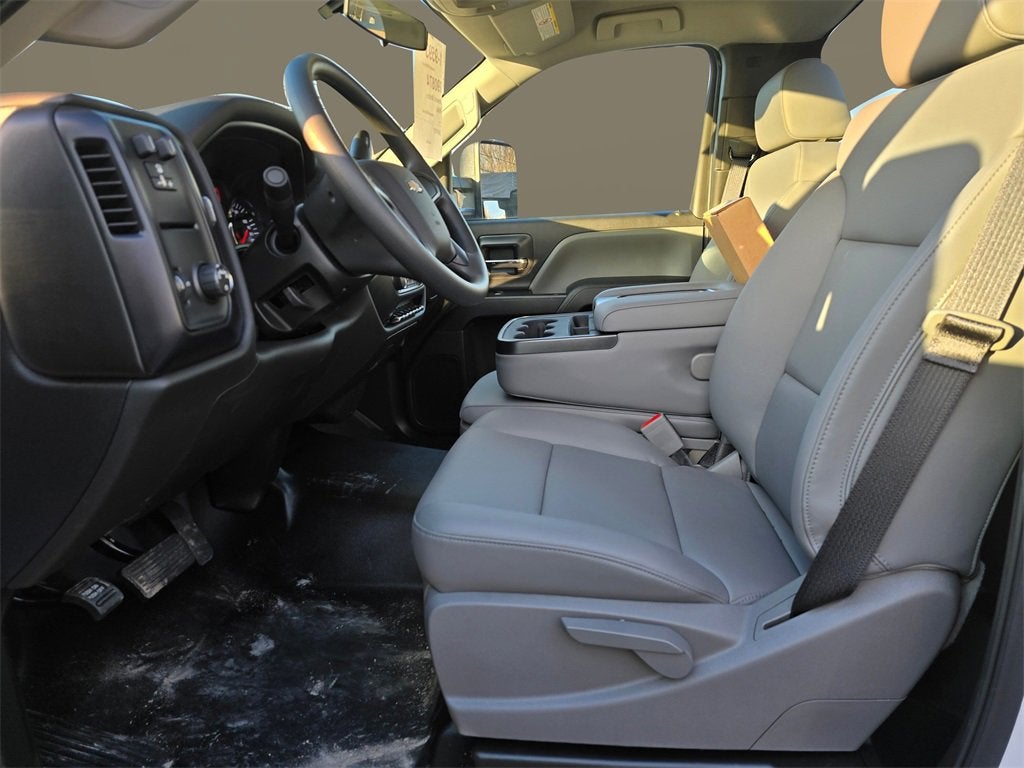 2024 Chevrolet Silverado 4500 HD Work Truck