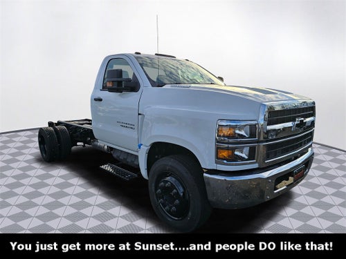 2024 Chevrolet Silverado 4500 HD Work Truck