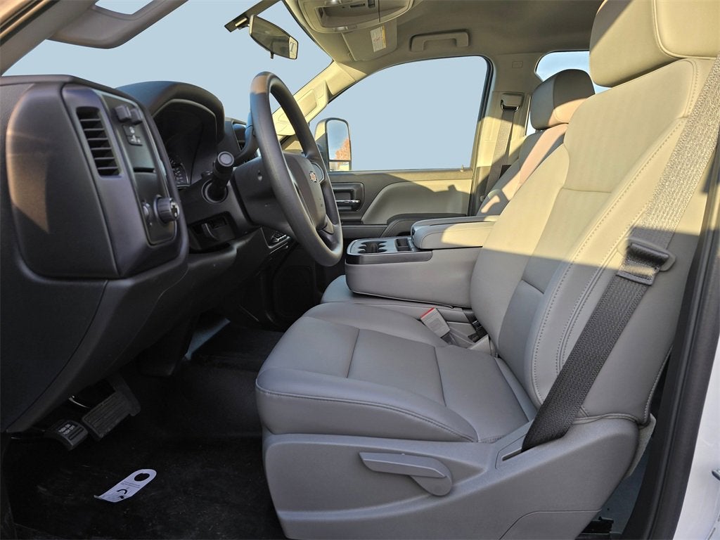 2024 Chevrolet Silverado 4500 HD Work Truck