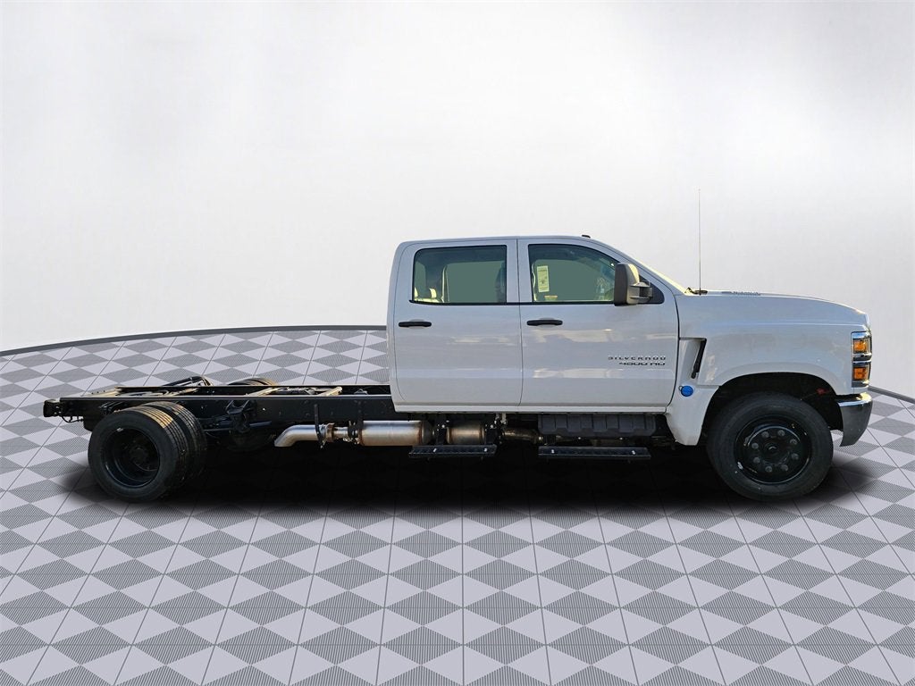 2024 Chevrolet Silverado 4500 HD Work Truck